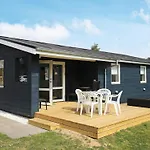 4 Person In Strandby